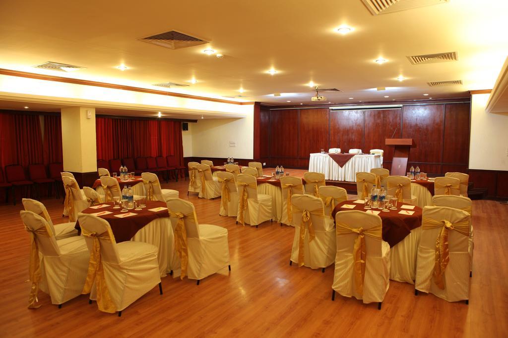Hotel Rathna Residency Coimbatore Extérieur photo