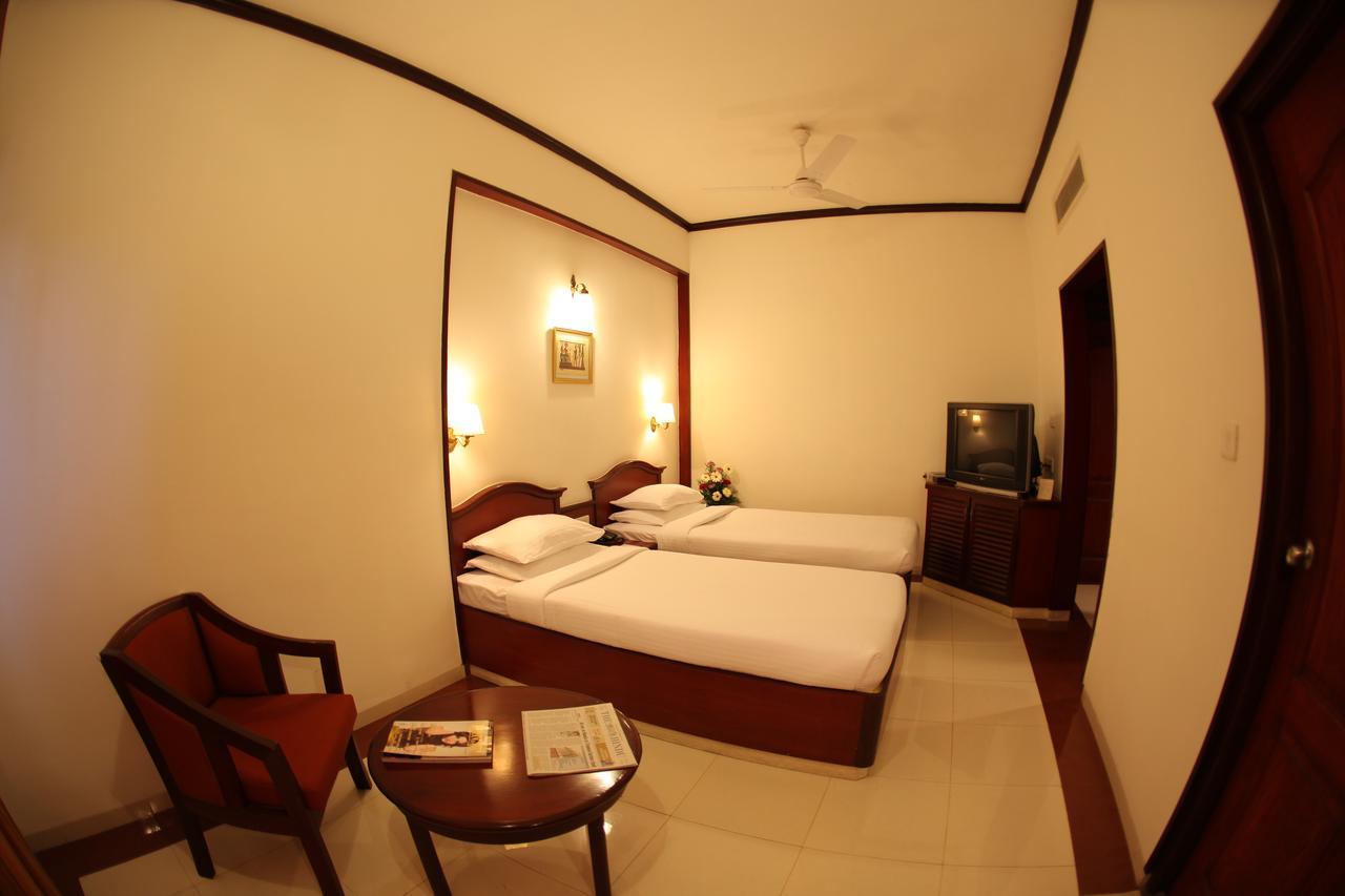 Hotel Rathna Residency Coimbatore Extérieur photo